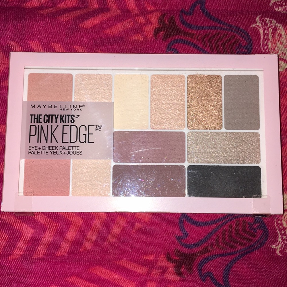 Maybelline New York City Kits- PINK EDGE palette